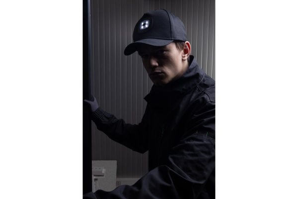 DAHN baseball cap with LED light black - Image 3